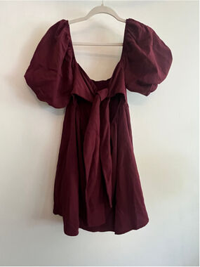Women's Miari for Francesca's Burgundy Puff Sleeve Mini Dress M